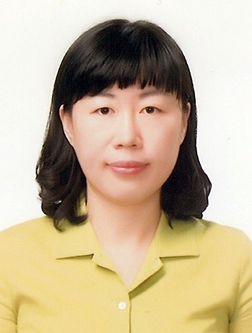 김현정 사진