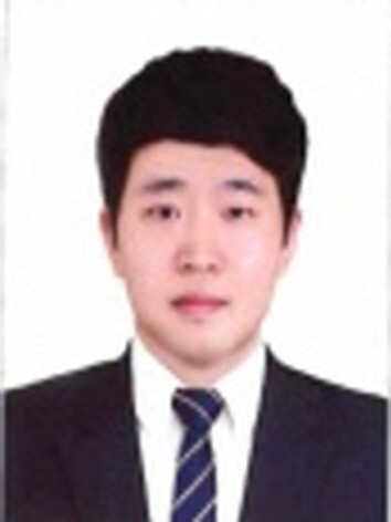 김기택 사진